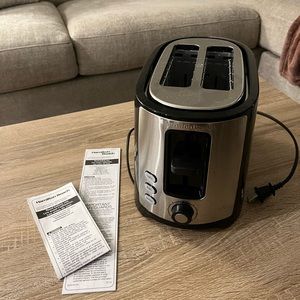 COPY - D - Hamilton Beach Toaster
